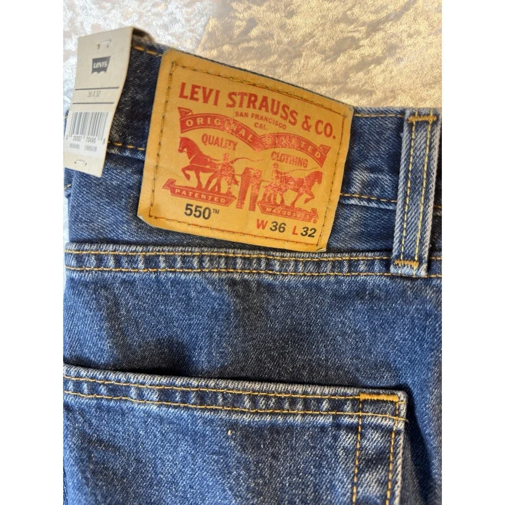 Levi's 550 Jeans Mens 36x32 Relaxed Fit Straight Leg Blue Denim NWT